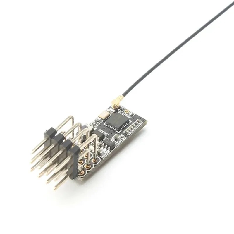 FS FS2A-4CH جهاز استقبال PWM ب - مراجعة Rc And Hobby وسعره